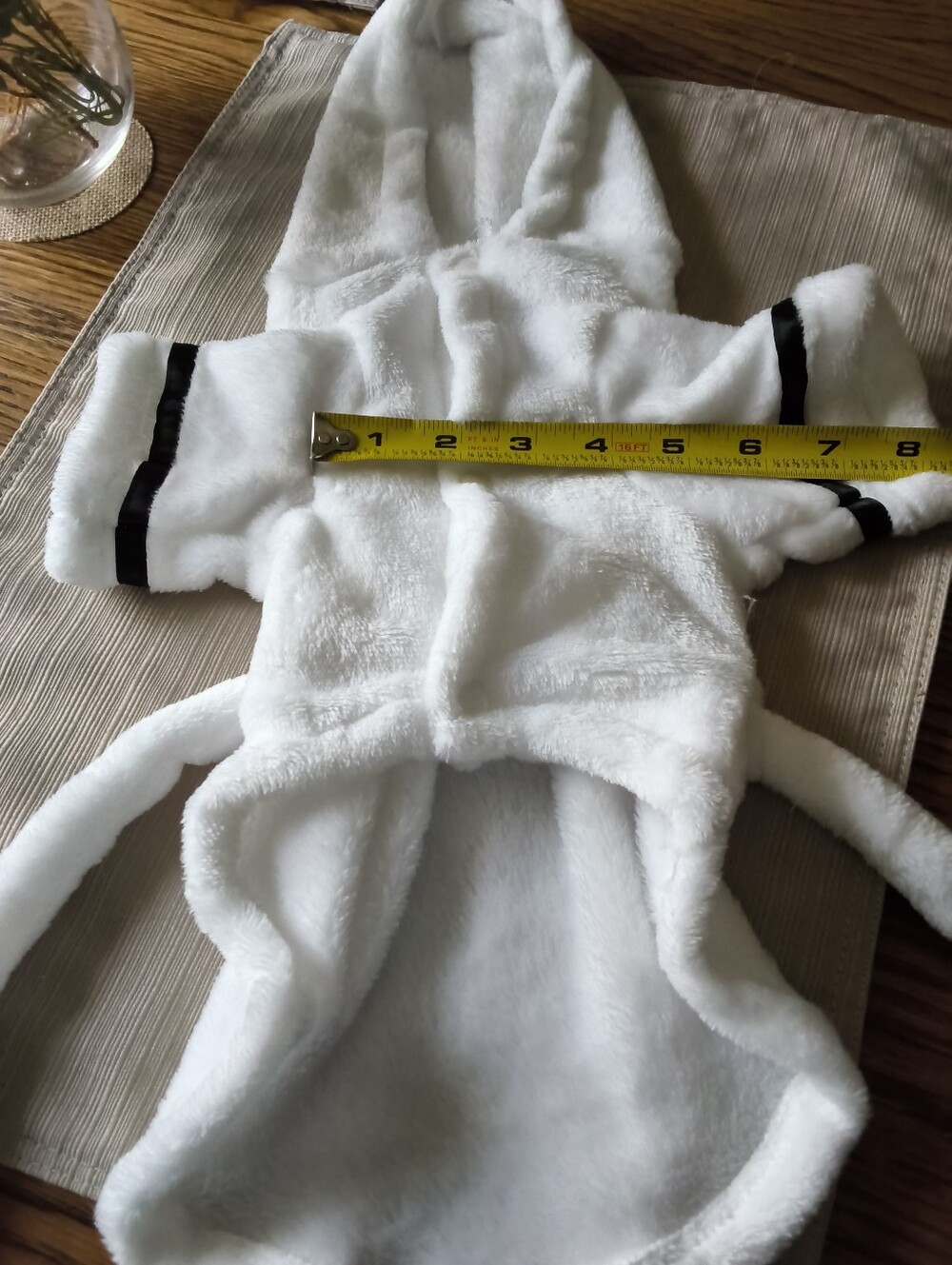 Pet Robe white soft plush with black trim sz Lg ,for A small dog cat new - Picture 4 of 8